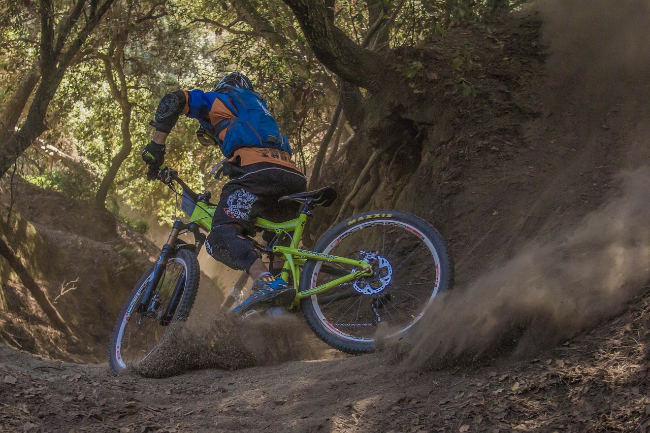 When are mountain bike sales? When is the best time to buy a mountain bike?